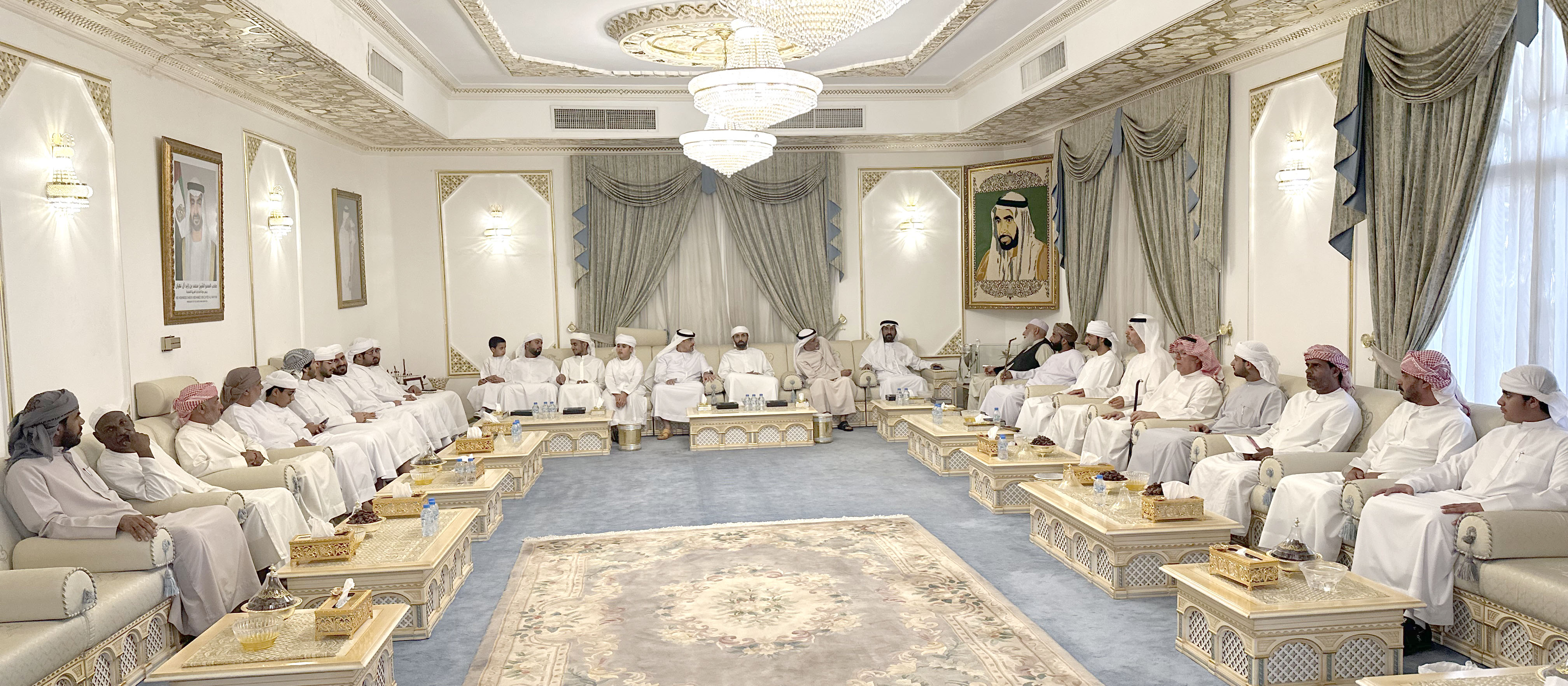 جلسة بعنوان طحنون بن محمد مسيرة خالدة في ذاكرة الوطن