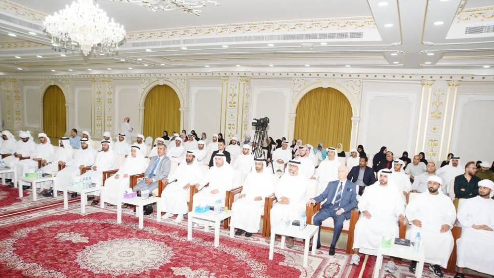 "الشيخ زايد.. مآثر إنسانية تجاوزت الزمان والمكان" في مركز سالم بن حم الثقافي