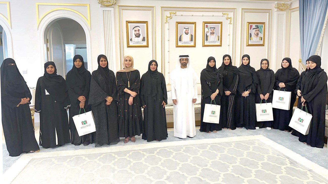 مركز سالم بن حم الثقافي يحتفي بالمواطنات